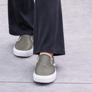 Vans Unisex Olive Green Slip-On Flats Womens Size 6, Mens 4.5